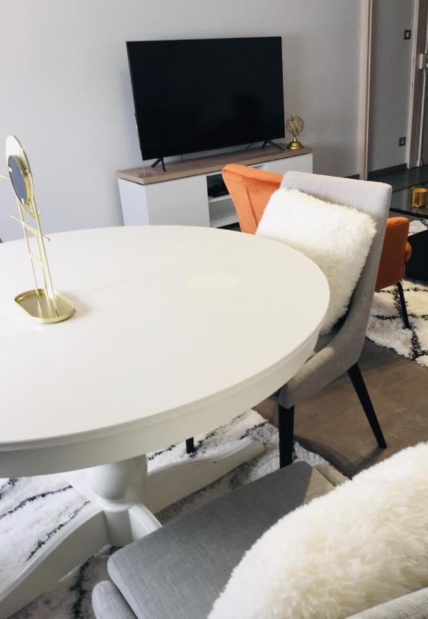 Magnifique Appartement Au Coeur De Nancy Exterior foto