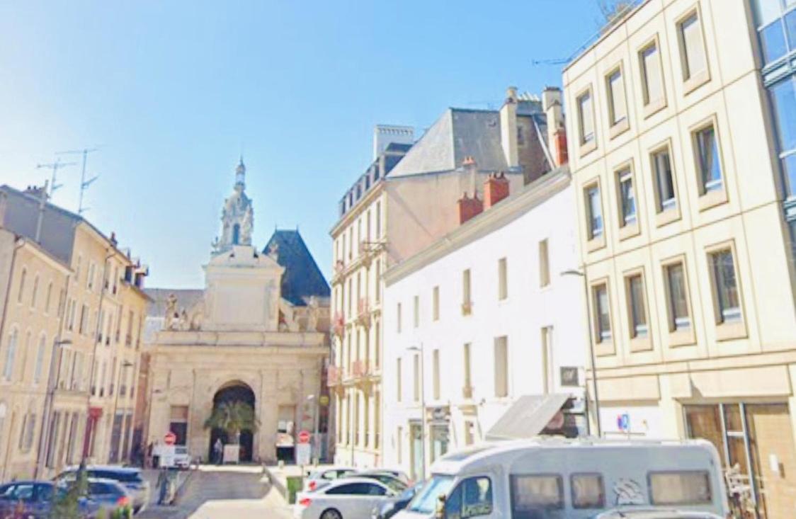 Magnifique Appartement Au Coeur De Nancy Exterior foto